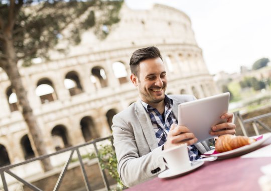 Rome attise l'intérêt des investisseurs : Forbes Global Properties met en avant le marché immobilier haut de gamme de la capitale à l'échelle mondiale.