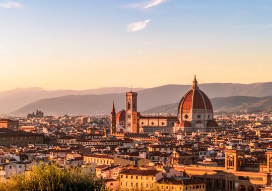 Le secteur de l'immobilier en Italie en 2026 : augmentation des opérations, des tarifs et des placements.