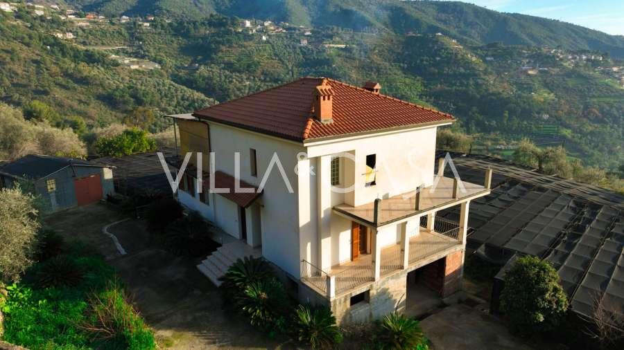 Maison à vendre à Valbonne