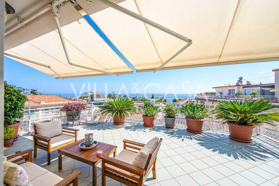 Penthouse de 125 m2 à Sanremo