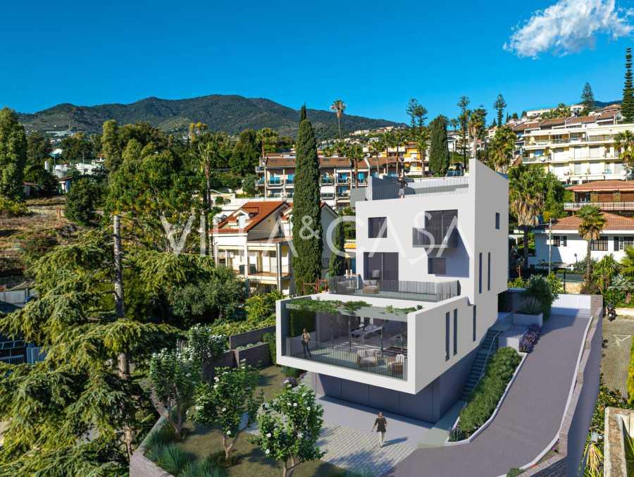 Une nouvelle villa est en vente à Sanremo.