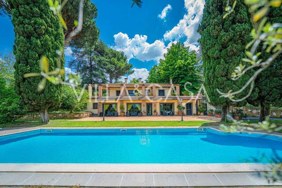Frascati, Rome : villa de luxe avec piscine
