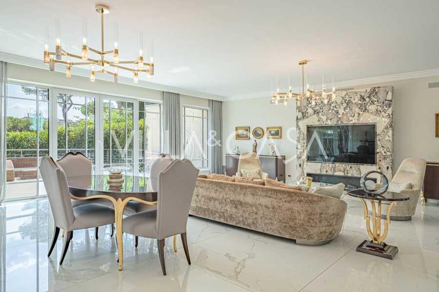 Villa de luxe à Eur, Rome, à vendre.