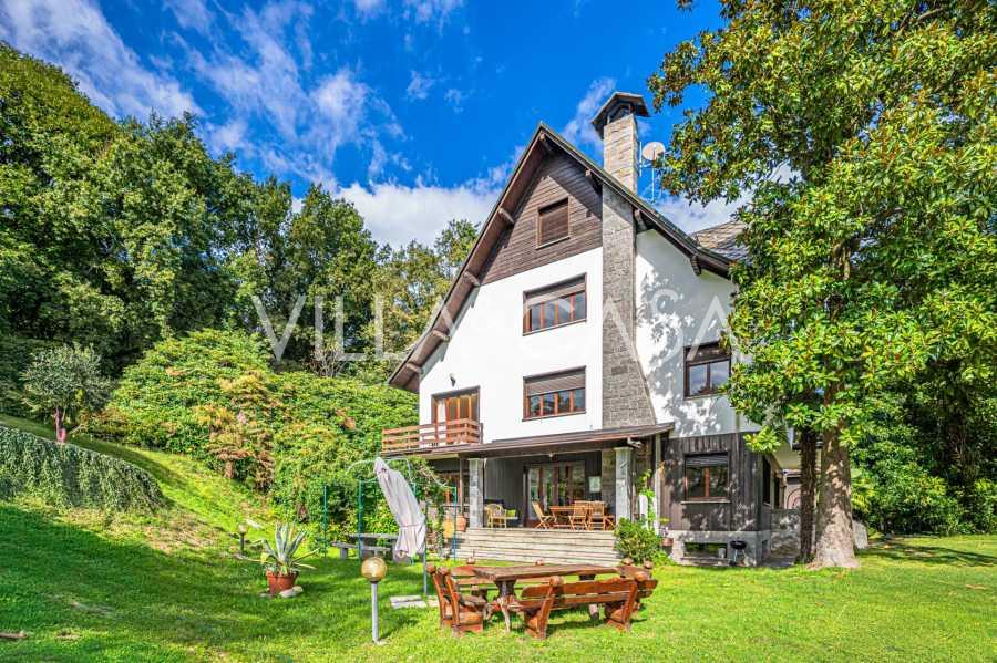 Villa de luxe à vendre à Arona, lac Majeur