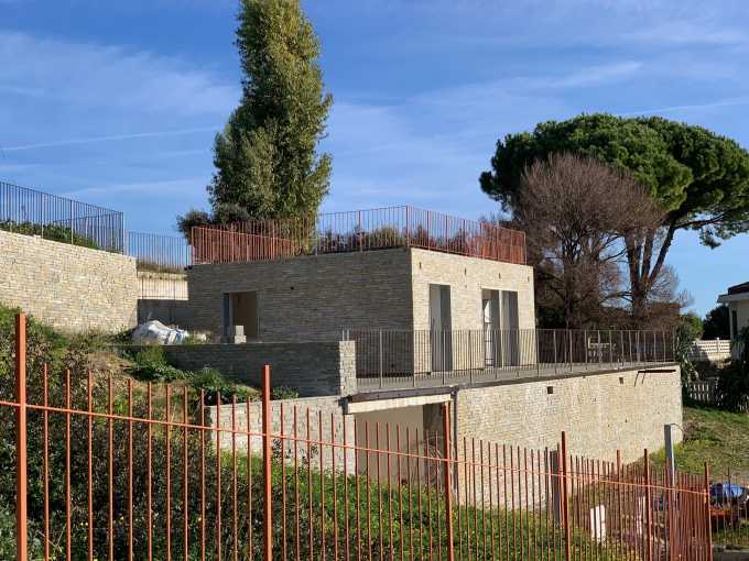 Nouvelle maison avec vue sur la mer à Bordighera