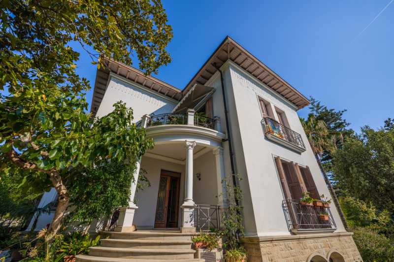 La maison au bord de la mer à Bordighera