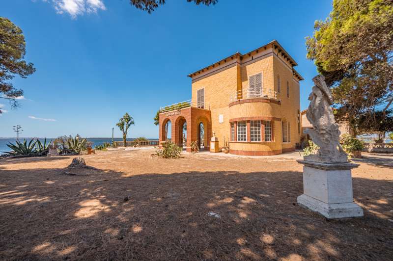 Île en Sicile, Italie à vendre