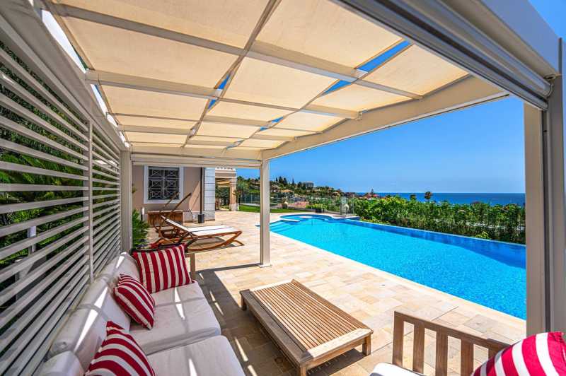 Villa de luxe de 400 m2 à San Remo