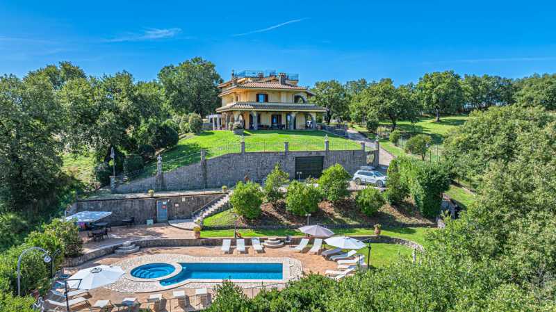Villa à Montefiascone à vendre