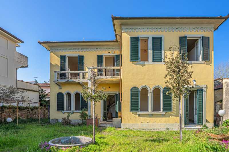 Villa élégante à Lido di Camaiore