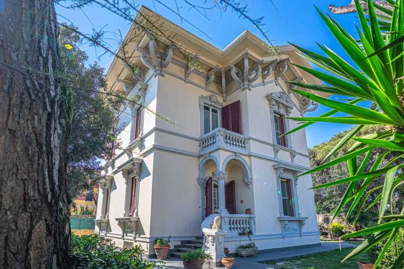 La villa a Marina di Pisa - Libertà