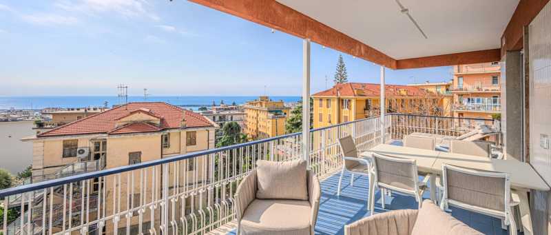 Appartement rénové à Sanremo à vendre