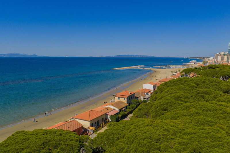 Propriété en première ligne de mer à Follonica