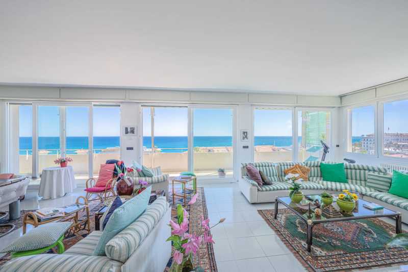 Penthouse de luxe à Sanremo