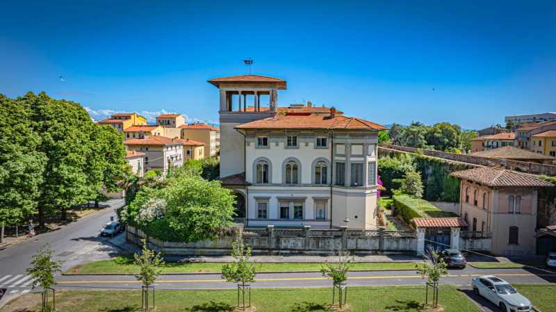 Vente d'une villa historique et stylée au centre de Pise