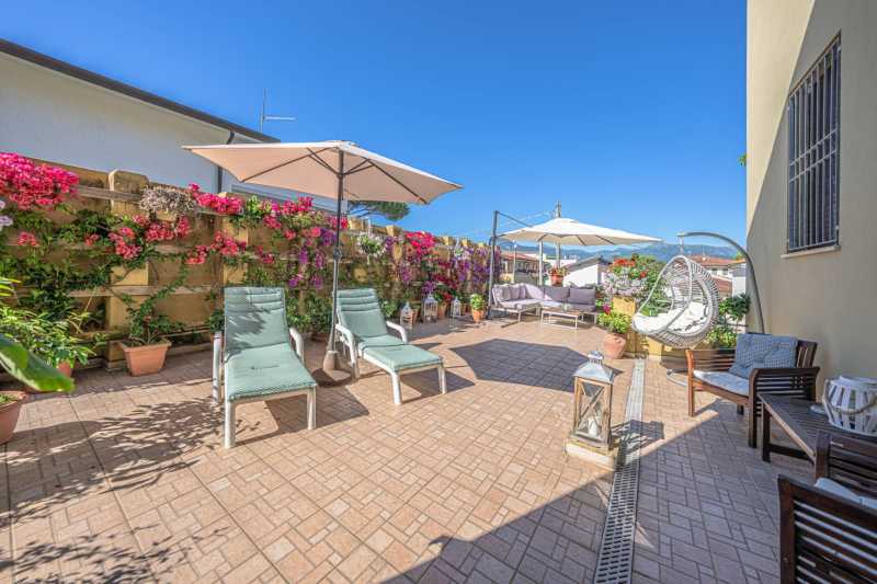 Hôtel stylé à vendre à Lido di Camaiore
