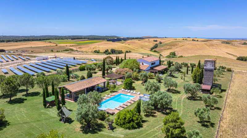 Domaine élégant à Tushia à vendre
