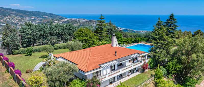 Villa de luxe à Sanremo à vendre