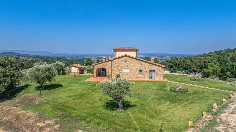 Vente résidence privée avec vues magnifiques sur la Toscane