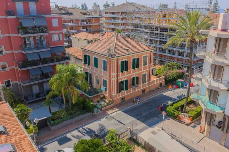 Villa au centre de Bordighera à vendre
