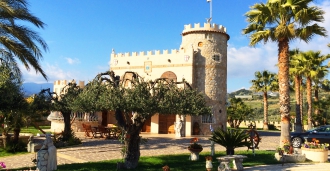 Achat d'un château-villa en Ligurie, Italie.