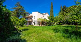 Villa à vendre à Bordighera, 550 m²