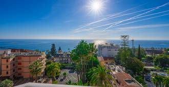 Appartement avec vue sur la mer à San Remo