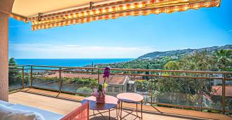 Appartement de trois pièces rénové à Sanremo.