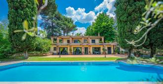 Frascati, Rome : villa de luxe avec piscine