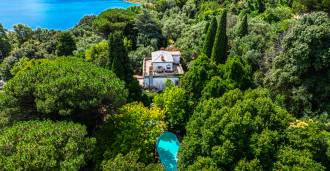 Villa de luxe à Castel Gandolfo au bord du lac Albano