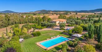 Villa de luxe à vendre à Montalto di Castro.