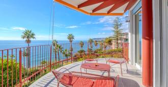 Location: appartement de luxe avec vue sur la mer à Sanremo.