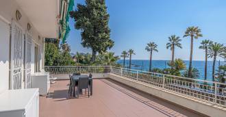 Un appartement de luxe à San Remo est disponible à la location.