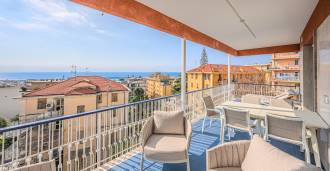 Appartement rénové à Sanremo à vendre