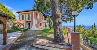 Villa de luxe à Vintimille à vendre