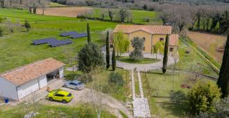 Domaine esthétique à la campagne au cœur de l'Ombrie