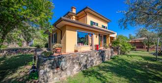 Villa à Carrara à vendre
