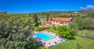 Vente d'un magnifique domaine agrotouristique en Toscane