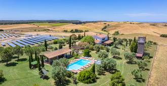 Domaine élégant à Tushia à vendre