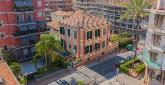 Villa au centre de Bordighera à vendre
