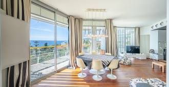 Appartement de luxe à vendre en bord de mer à Sanremo